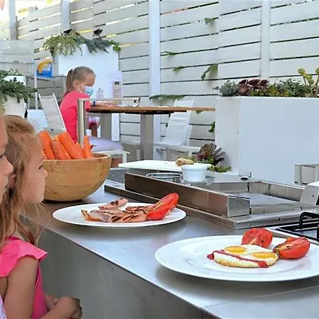 Hotel La Baia 3*